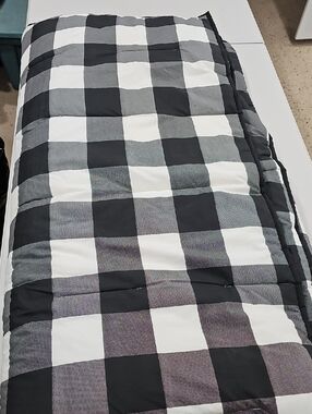 LAND OF NOD Black & White Plaid AllSeason Comforter 100% Canadian Hutterite Down